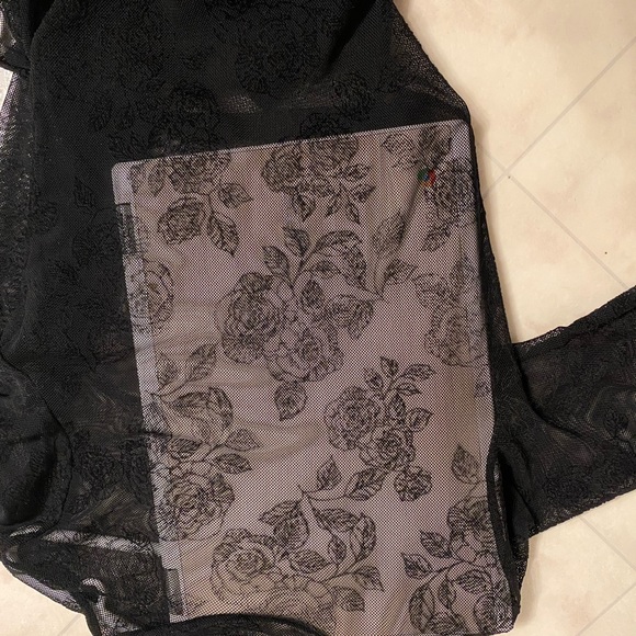 Swipe for photos! Mesh Turtle neck body suit with velvety floral pattern. - Picture 3 of 3